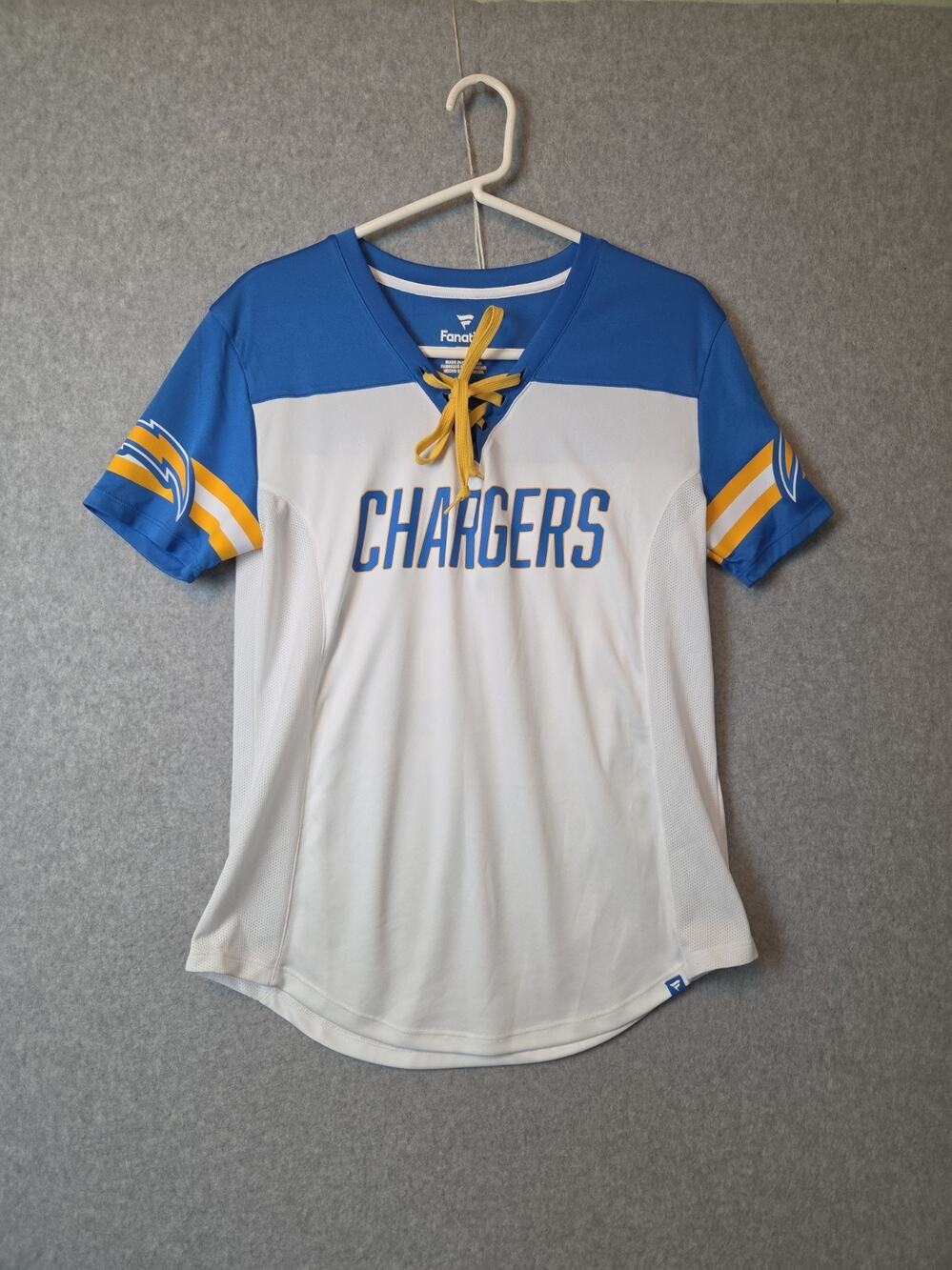 Fanatics White LA Chargers Herbert Dueling Slant V Neck Lace Up Jersey Sz Small